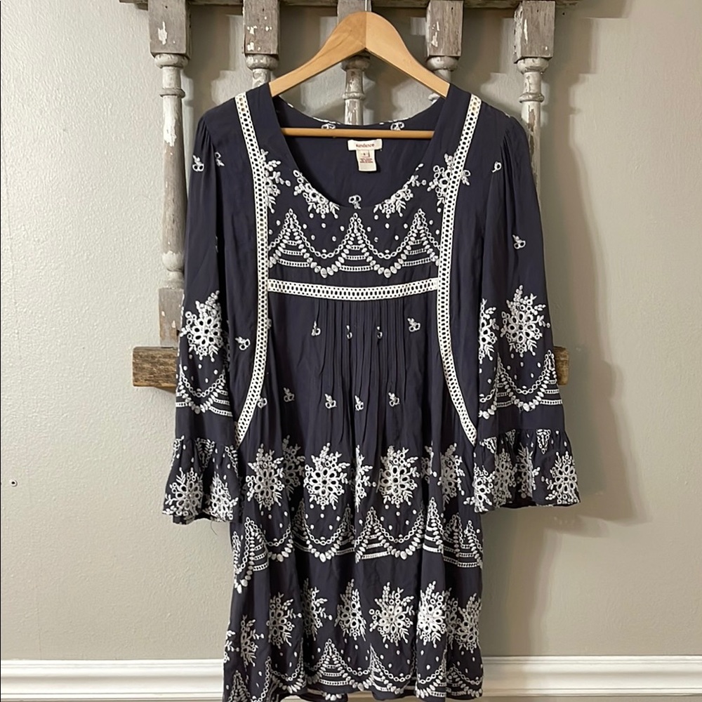 Sundance grey and white Long Sleeve Dress